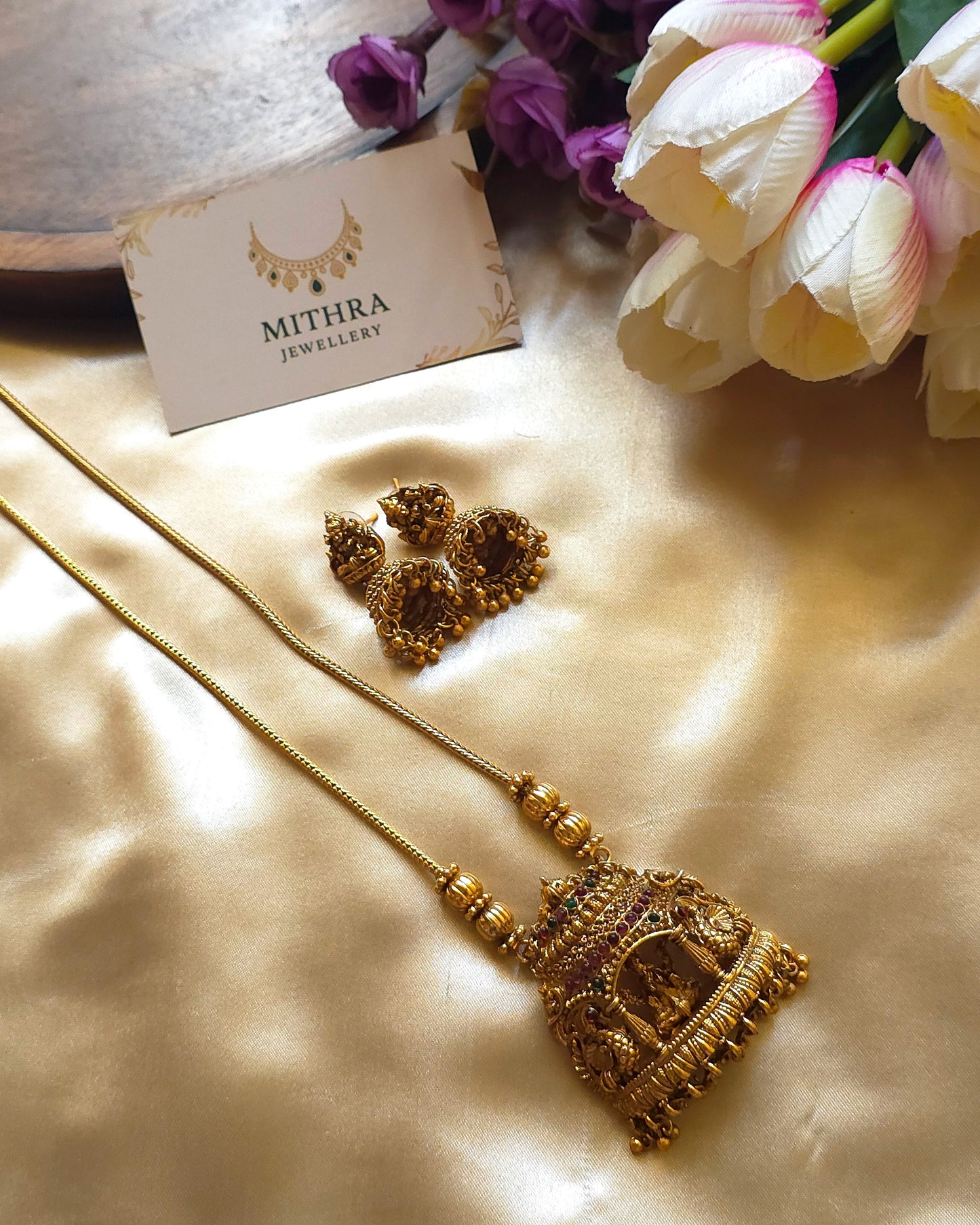 Antique Gold Finish Lakshmi Temple Chain with Jhumkas MJ1059