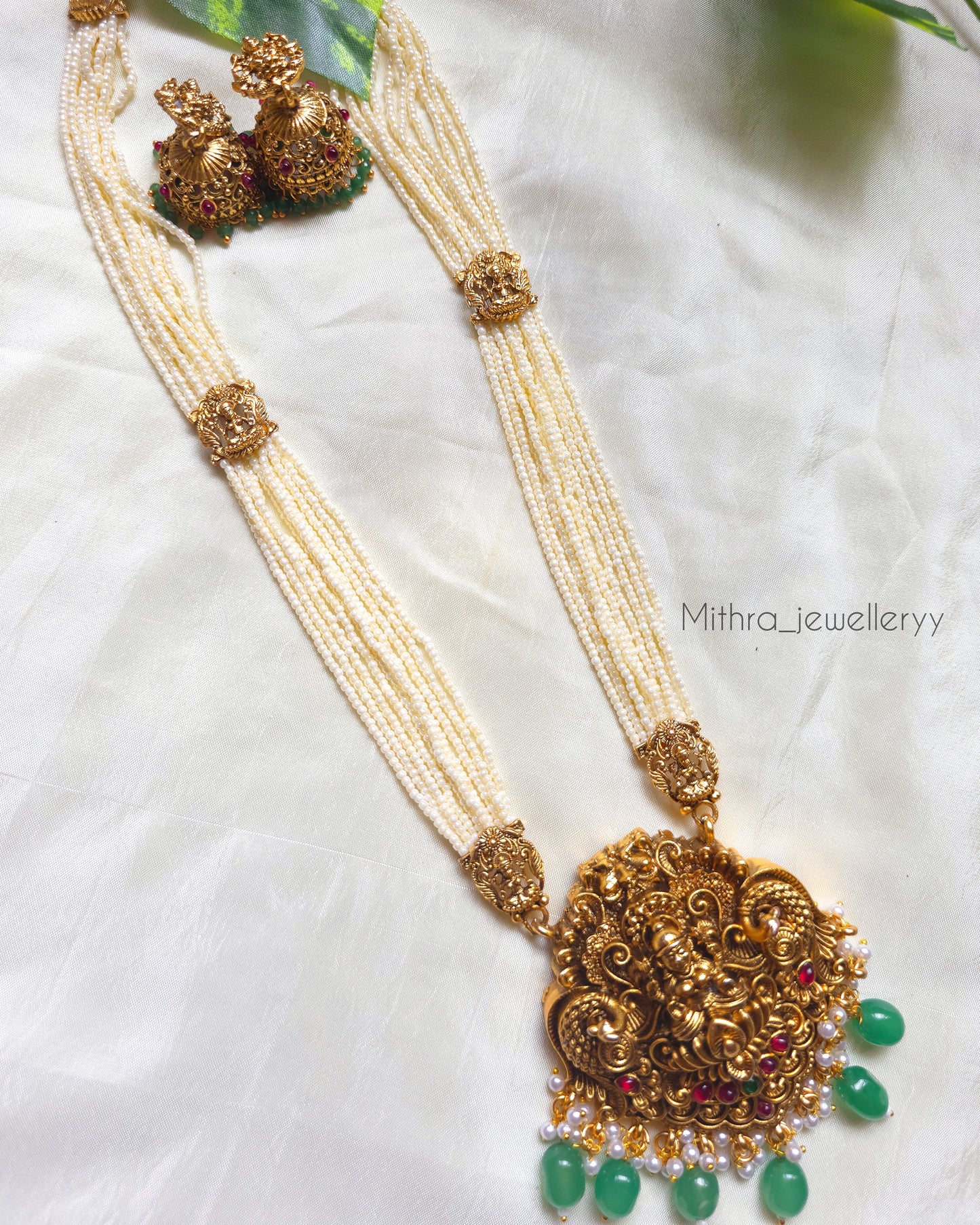 Lakshmi Temple Pearl Necklace Set with Green Drops MJ1072