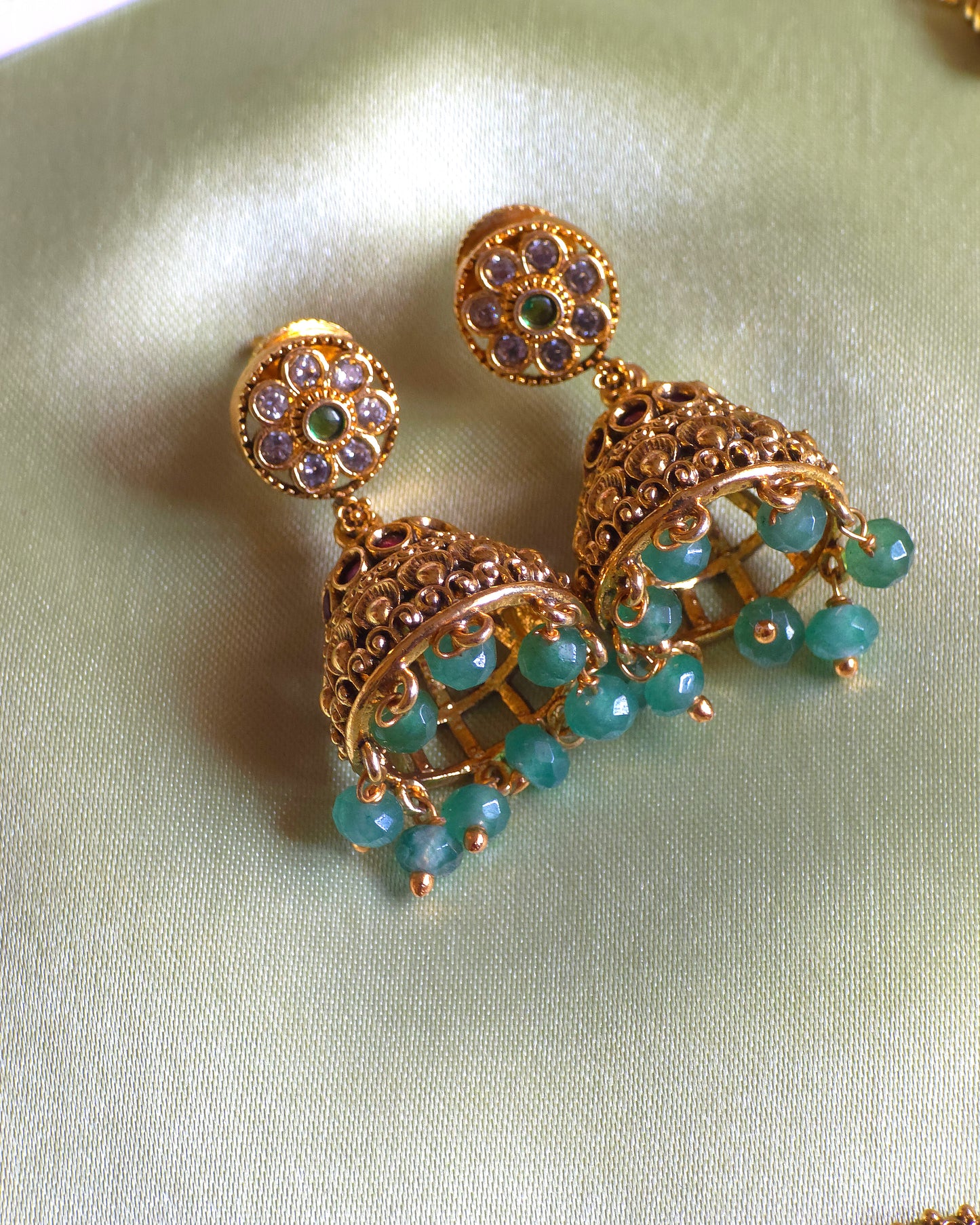 SRI DEVI - Regal Antique Temple Necklace with Statement Pendant MJ1008