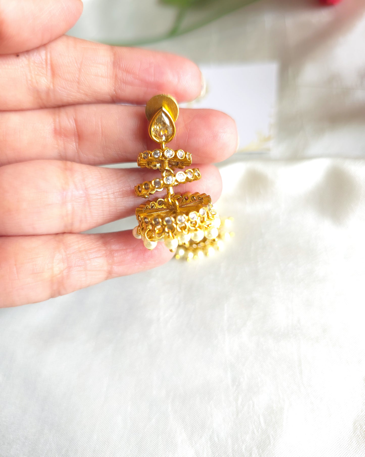 Exquisite Tiered Wheel Jhumkas with Pearl Accents MJ1085