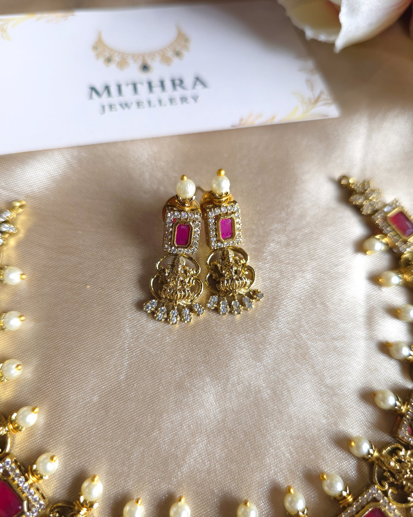 Traditional Lakshmi Necklace Set MJ1025