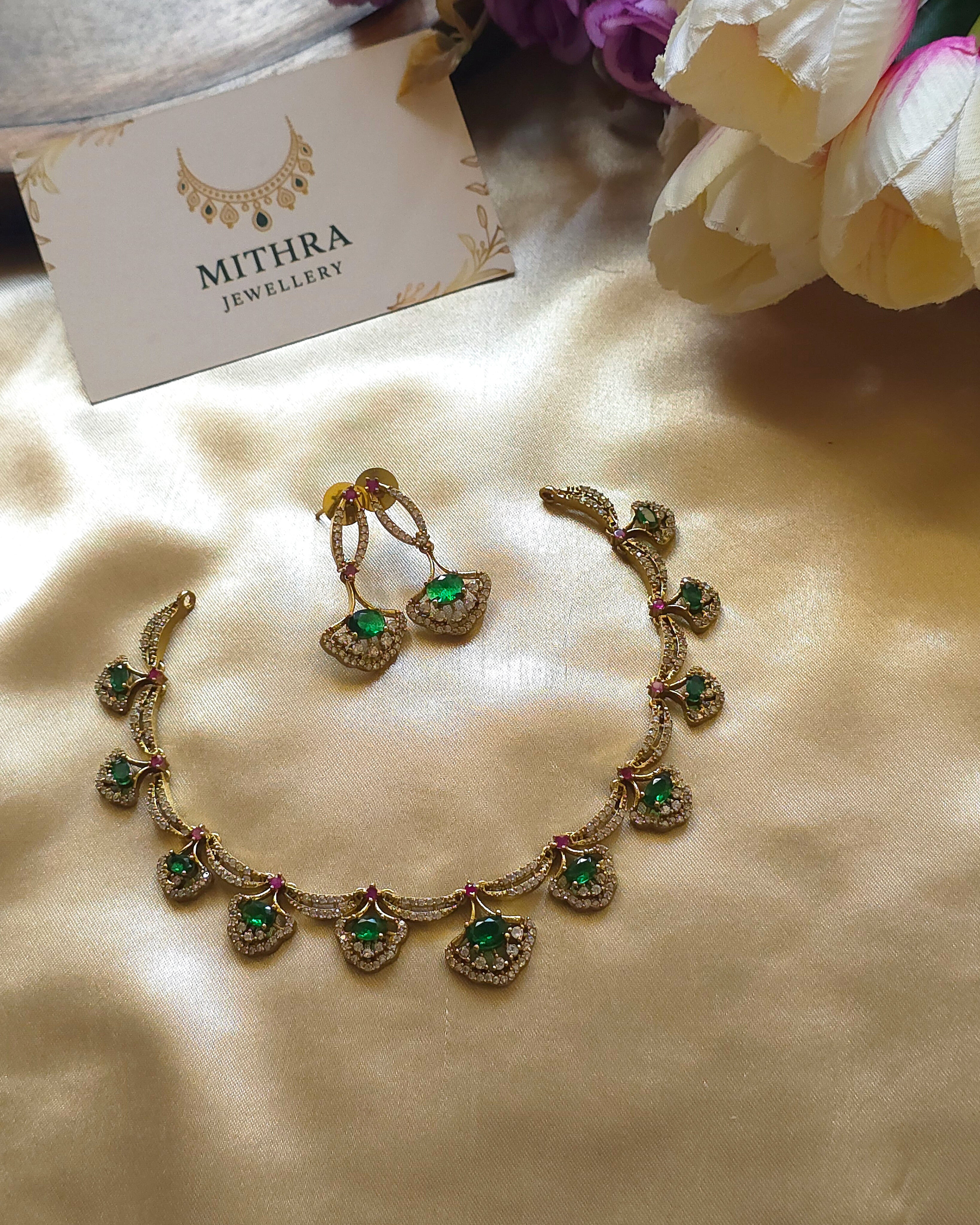 Elegant Emerald & AD Stone Scalloped Choker Set