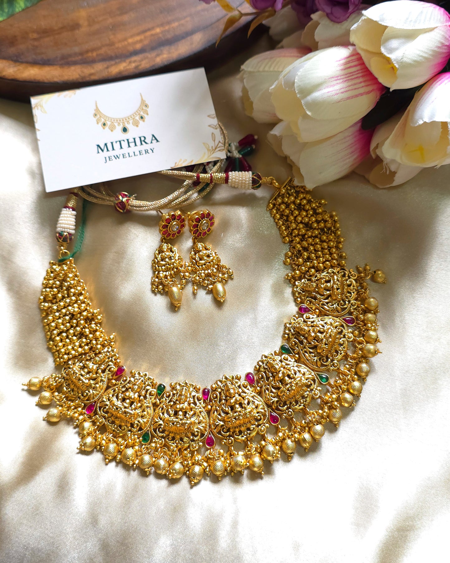 Grand Antique Gold Guttapusalu Style Lakshmi Necklace MJ1047