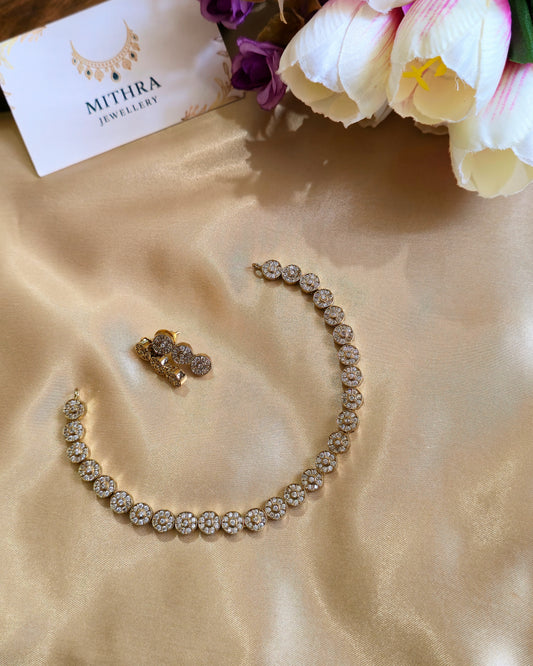 Dainty Floral Stone Choker Set MJ1030