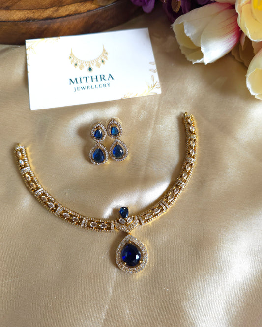 BLING - Teardrop Halo Necklace & Earring Set MJ1036