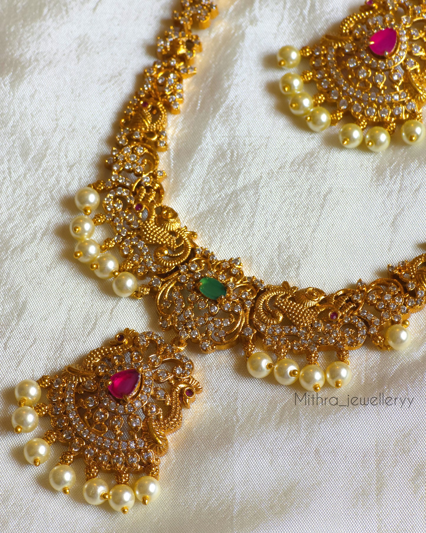 Exquisite Traditional Temple Jewelry Set MJ1070