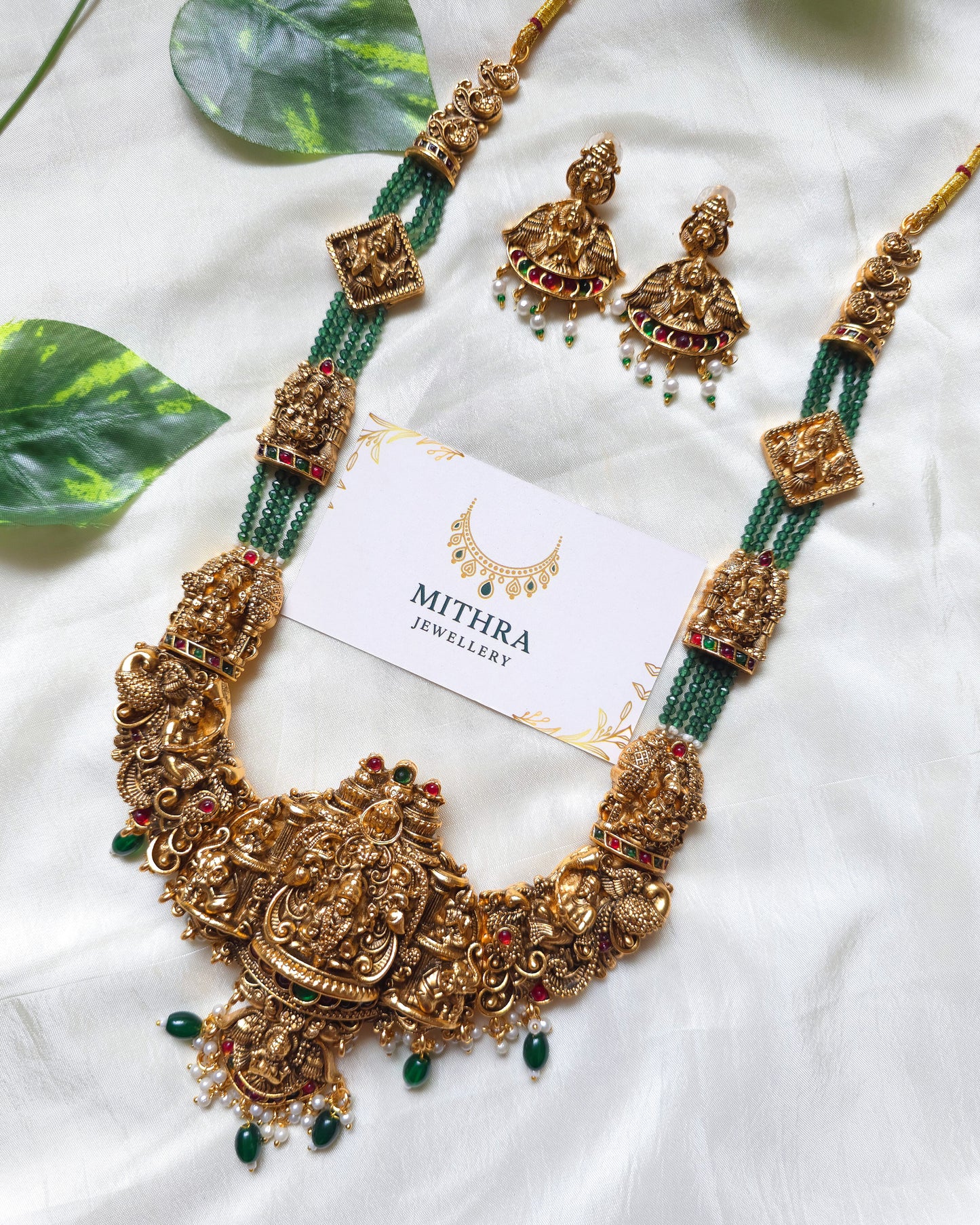Royal Nakshi Green-Bead Haram MJ1073