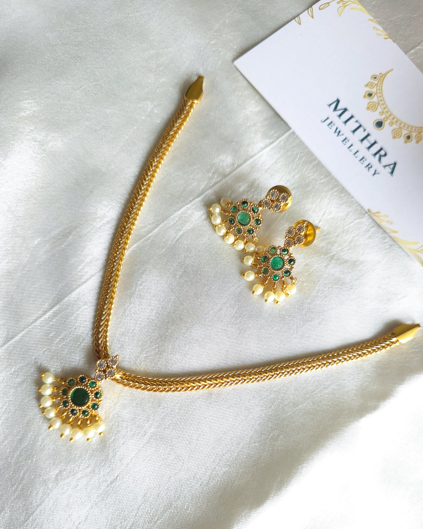 KAVI - Minimal Pendant set MJ1017