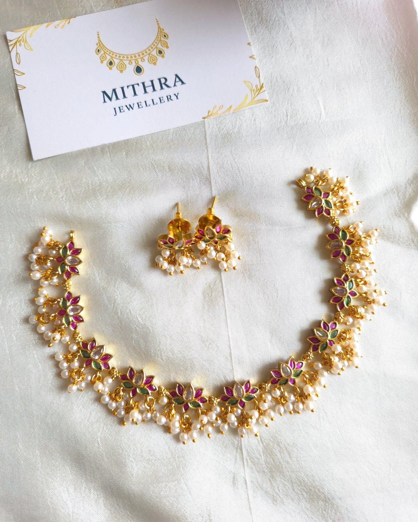 Pearl-Fringed Lotus Motif Choker Set MJ1014