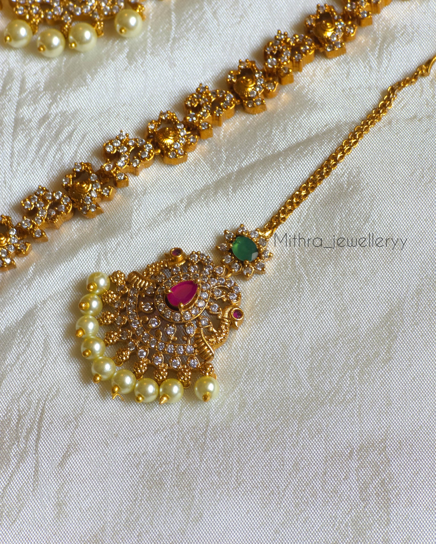 Exquisite Traditional Temple Jewelry Set MJ1070
